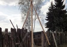 Der Kletterturm am Bauspielplatz wird endlich erneuert - 