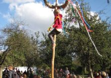 Kinderkirmes beim Herbst und Weinfest - 